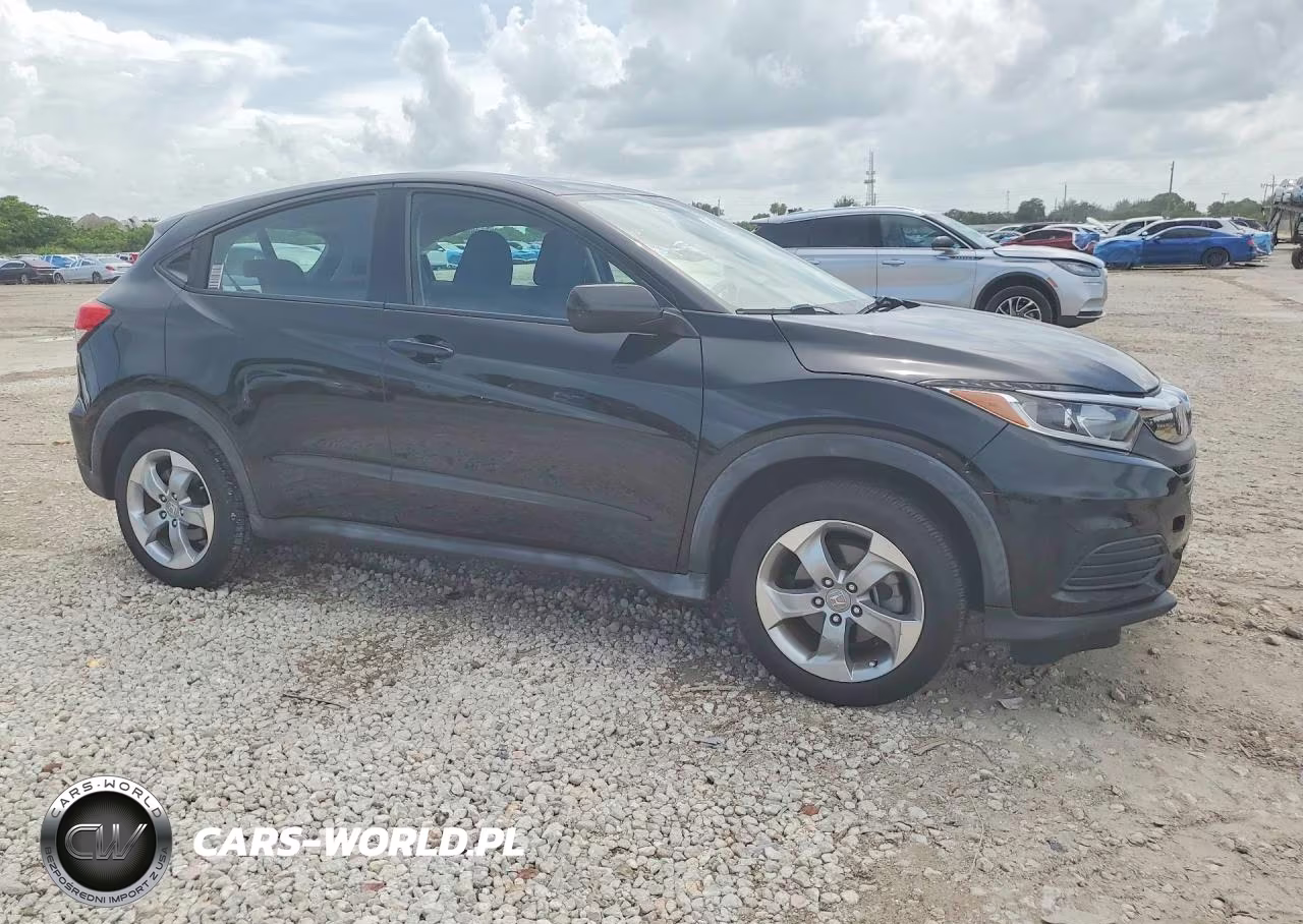 2019 Honda Hr-V Lx VIN:3CZRU5H32KG708833 - 4