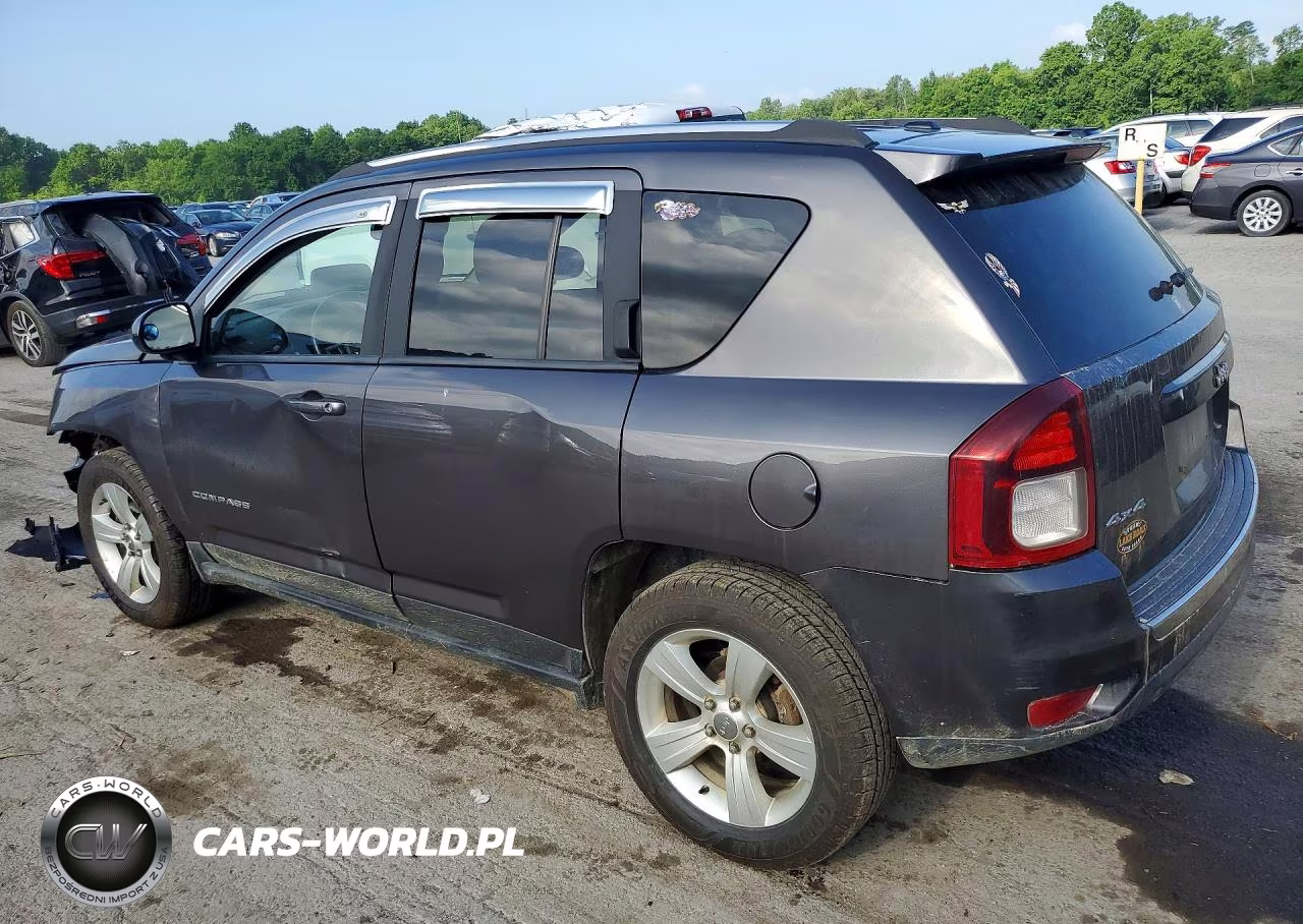 2015 Jeep Compass Latitude VIN:1C4NJDEB4FD121359 - 2