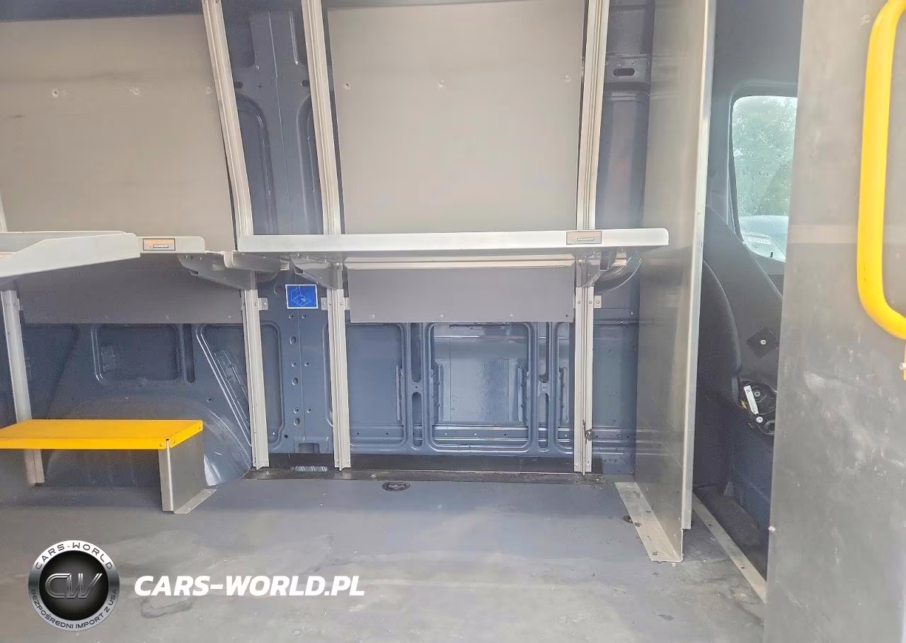 2019 Mercedes-Benz Sprinter 2500-3500 VIN:WD4PF0CD8KP085648 - 10