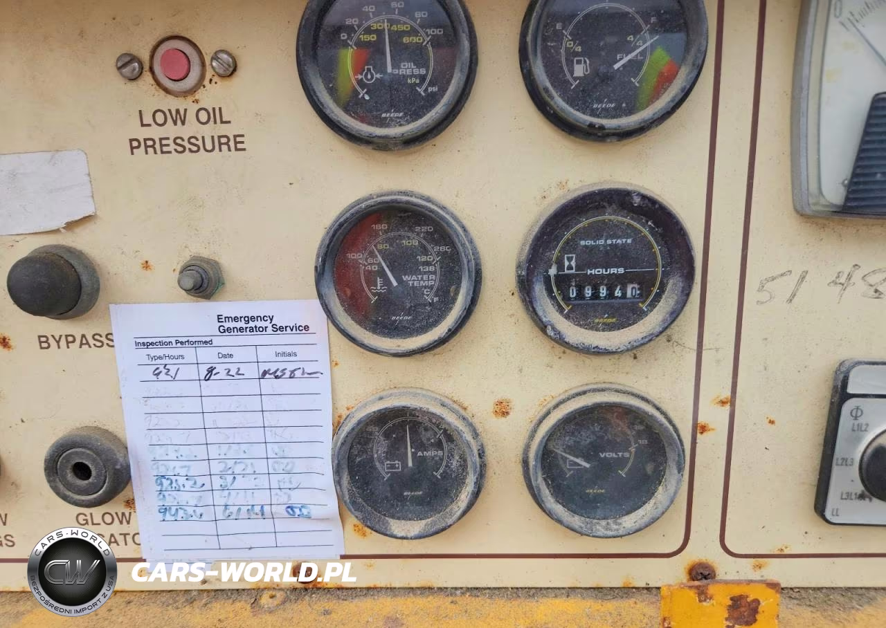 1992 Air Compressor VIN:920716217 - 8