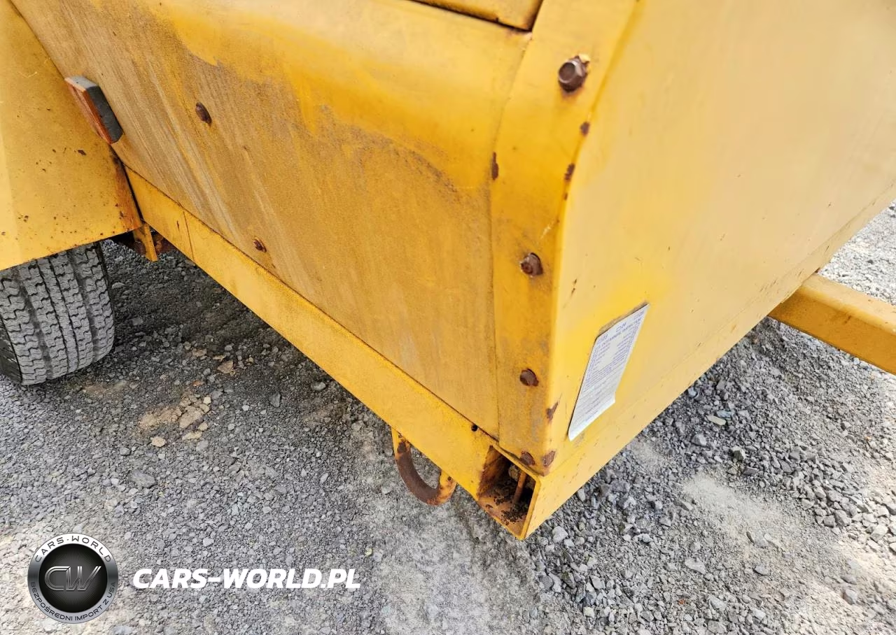1992 Air Compressor VIN:920716217 - 9