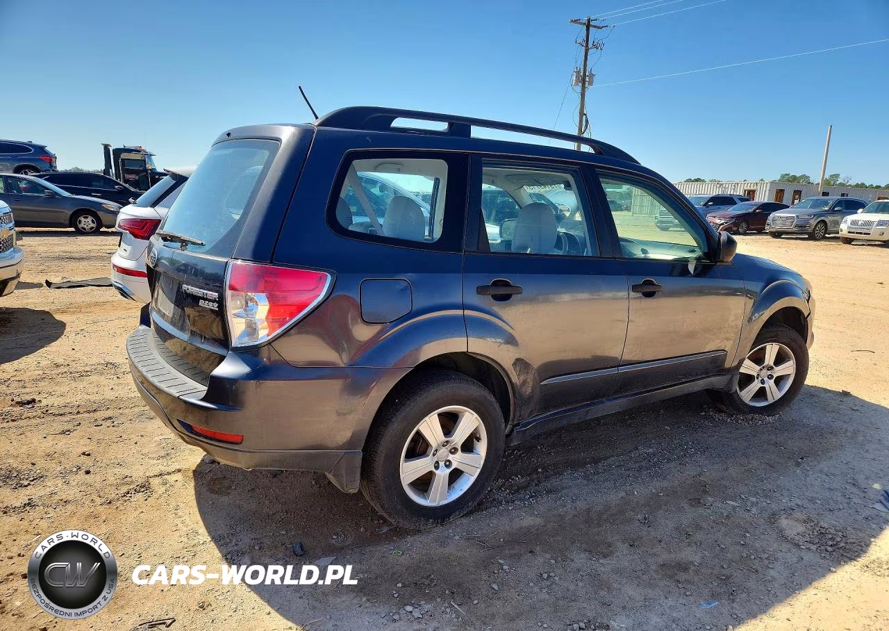 2013 Subaru Forester 2.5X VIN:JF2SHABC3DH406944 - 3