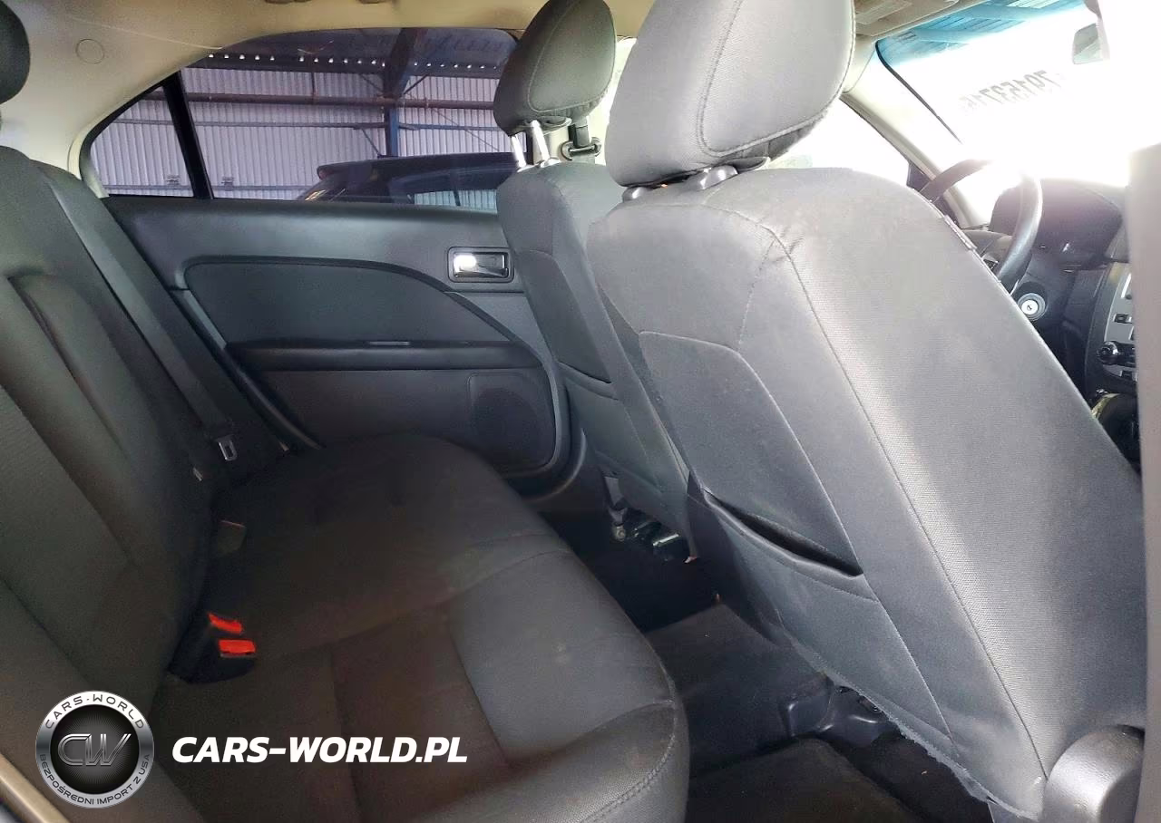2011 Ford Fusion Se VIN:3FAHP0HAXBR287741 - 10
