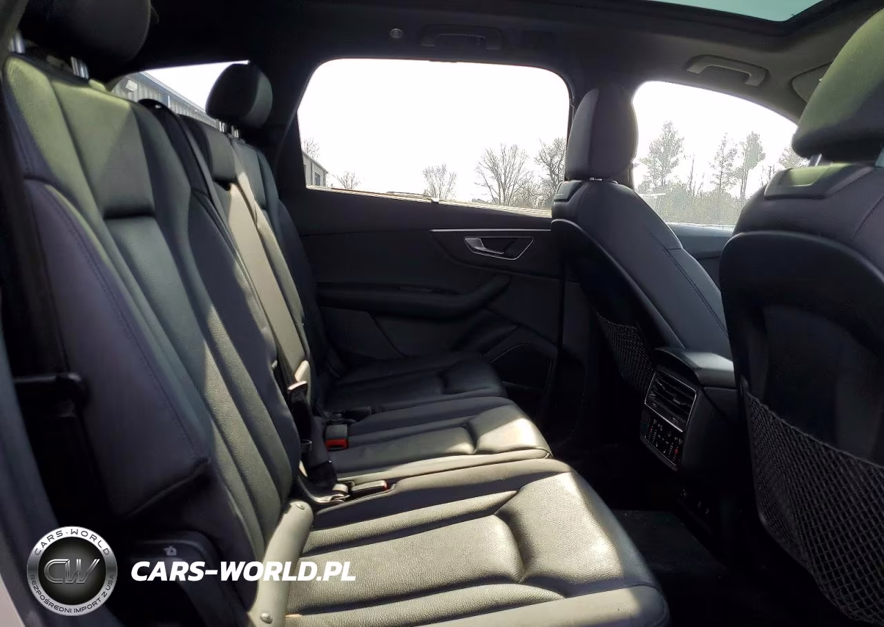 2022 Audi Q7 VIN:WA1LXBF7XND006892 - 11