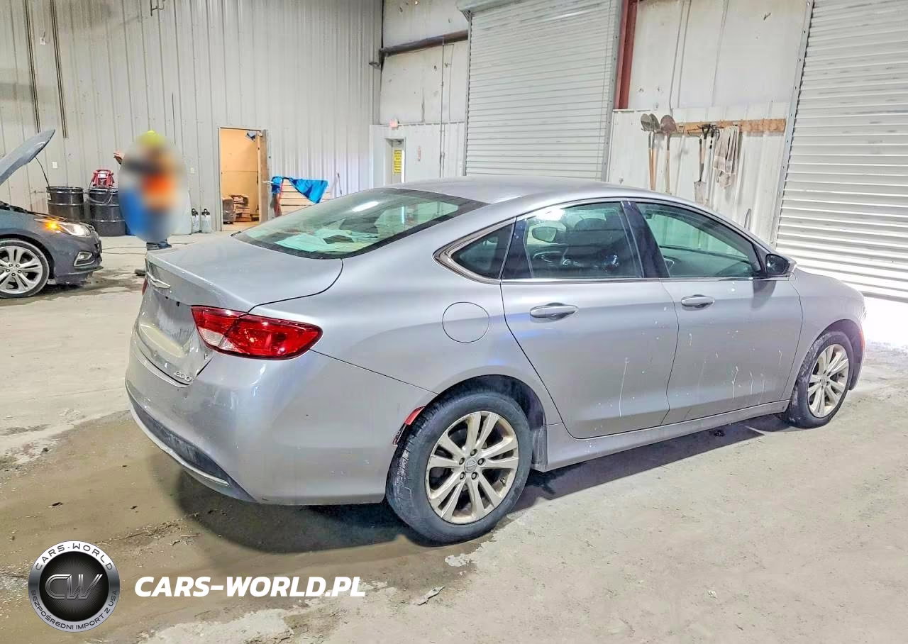 2015 Chrysler 200 Limited VIN:1C3CCCAB6FN575533 - 3