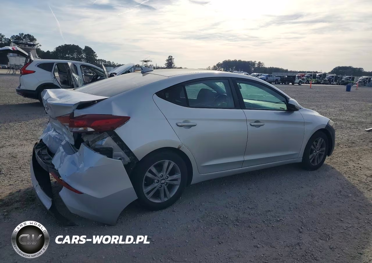 2017 Hyundai Elantra Se VIN:KMHD84LF3HU203532 - 3