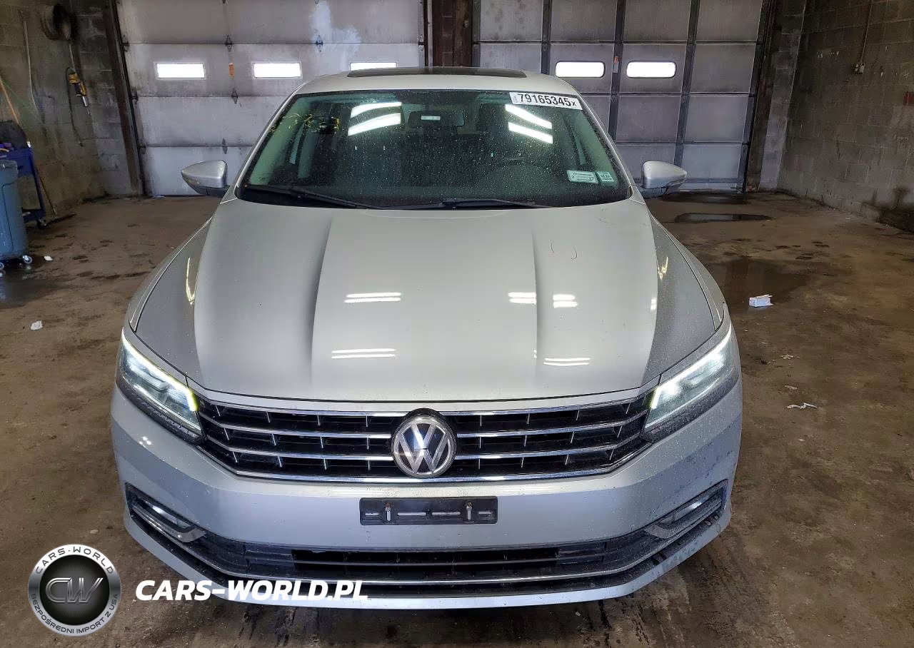 2017 Volkswagen Passat Se VIN:1VWBT7A31HC031850 - 5