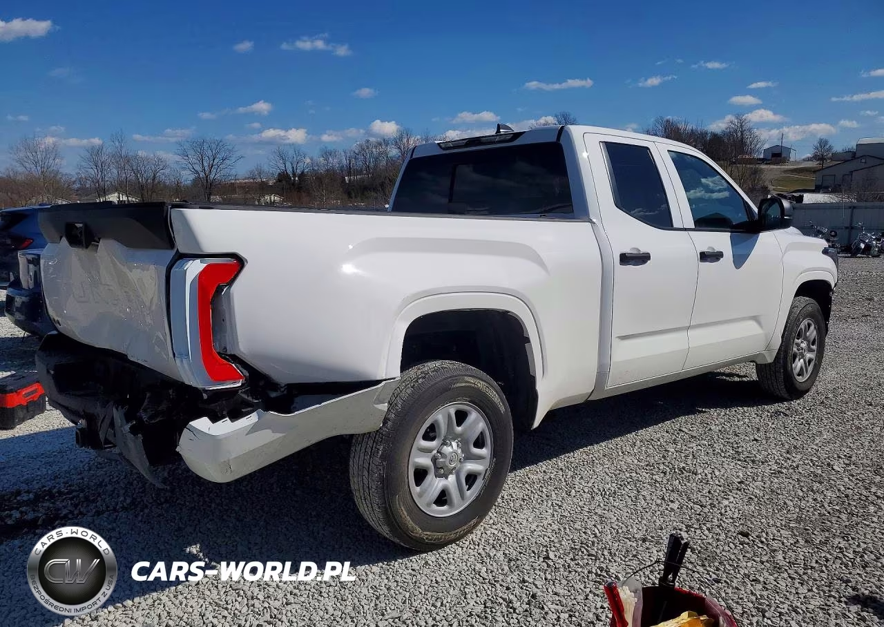 2025 Toyota Tundra Sr VIN:5TFKB5DAXSX330449 - 3