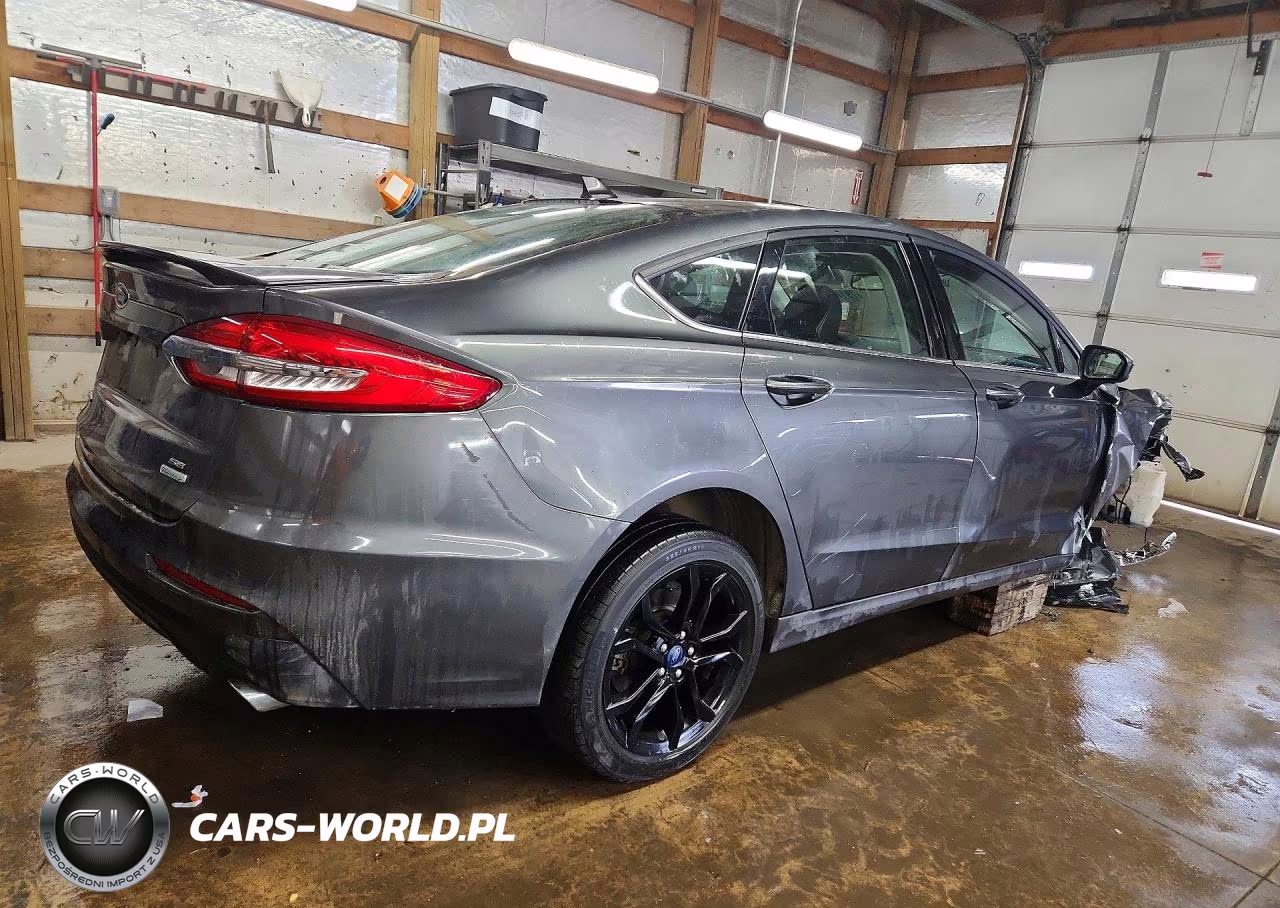 2020 Ford Fusion Se VIN:3FA6P0HD1LR106061 - 3