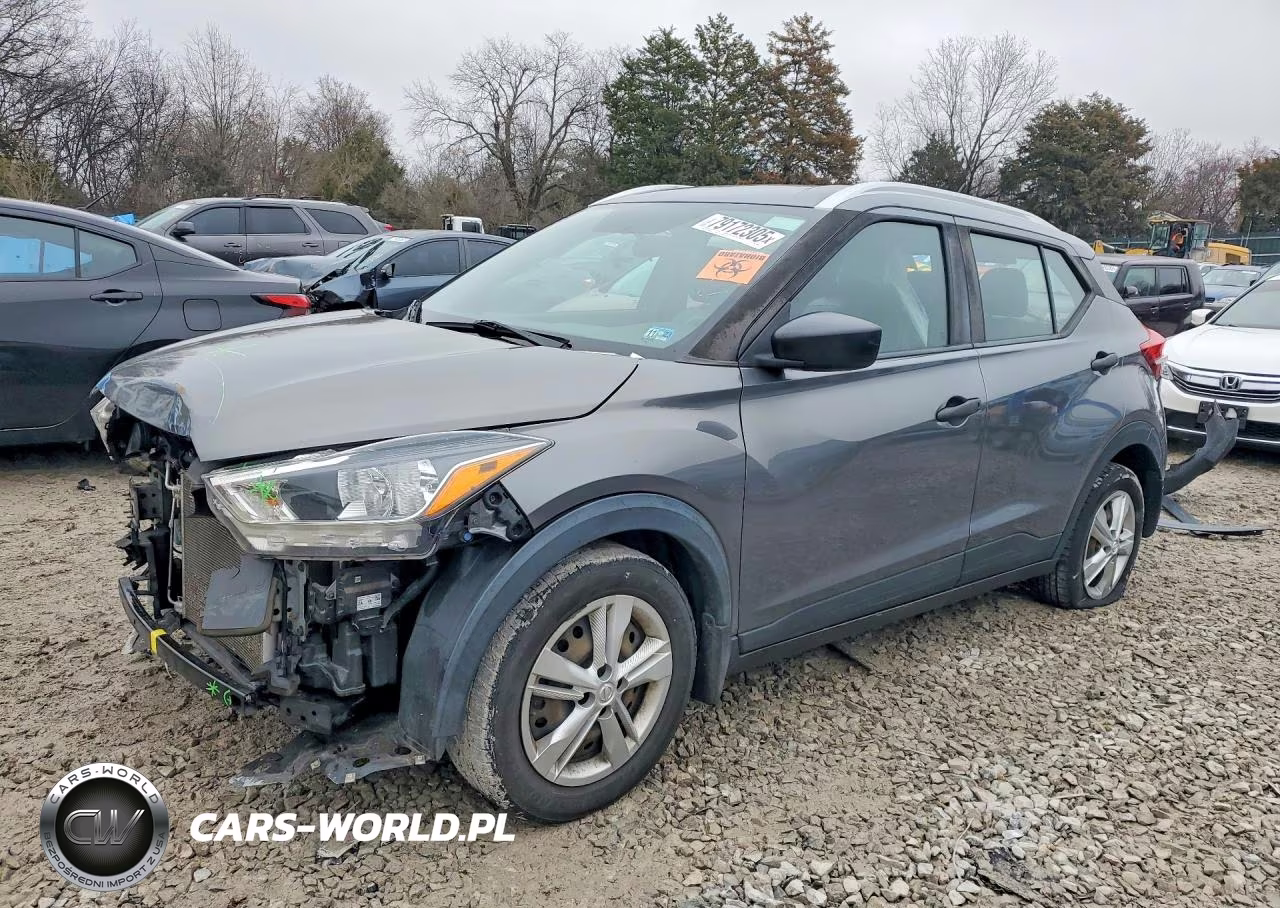 2019 Nissan Kicks S