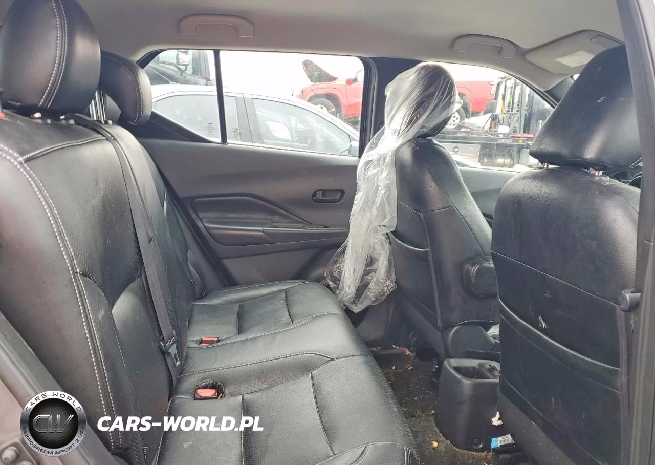2019 Nissan Kicks S VIN:3N1CP5CU2KL538986 - 11