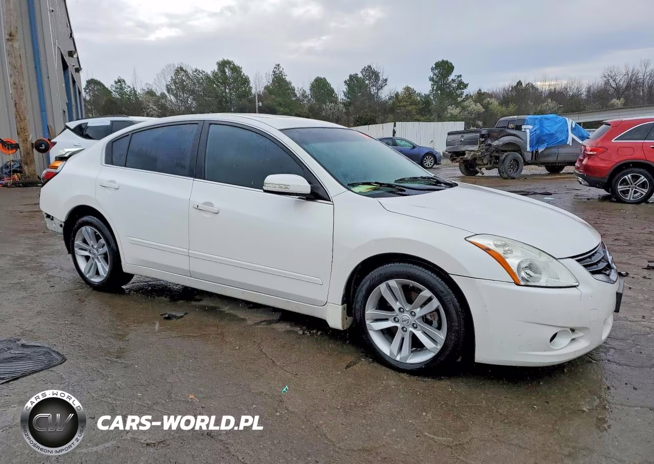 2011 Nissan Altima 3.5 Sr VIN:1N4BL2AP4BN489795 - 4