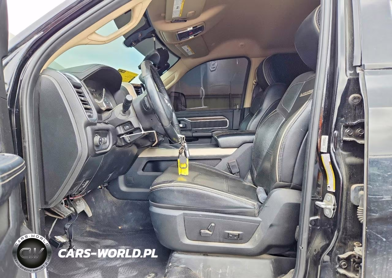2021 Ram 2500 Laramie VIN:3C6UR5NL6MG677750 - 7