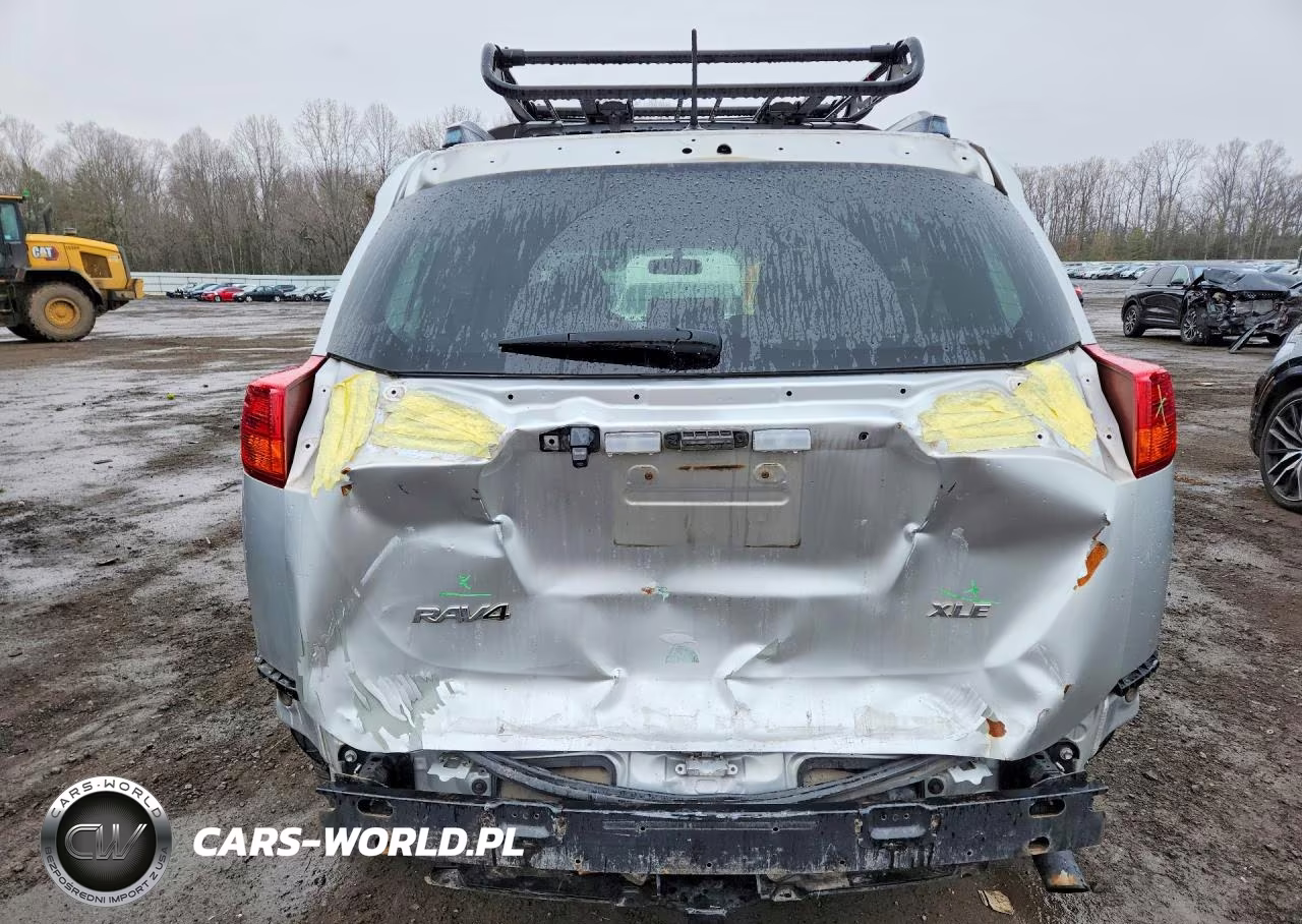 2015 Toyota Rav4 Xle VIN:JTMWFREV2FJ031710 - 6