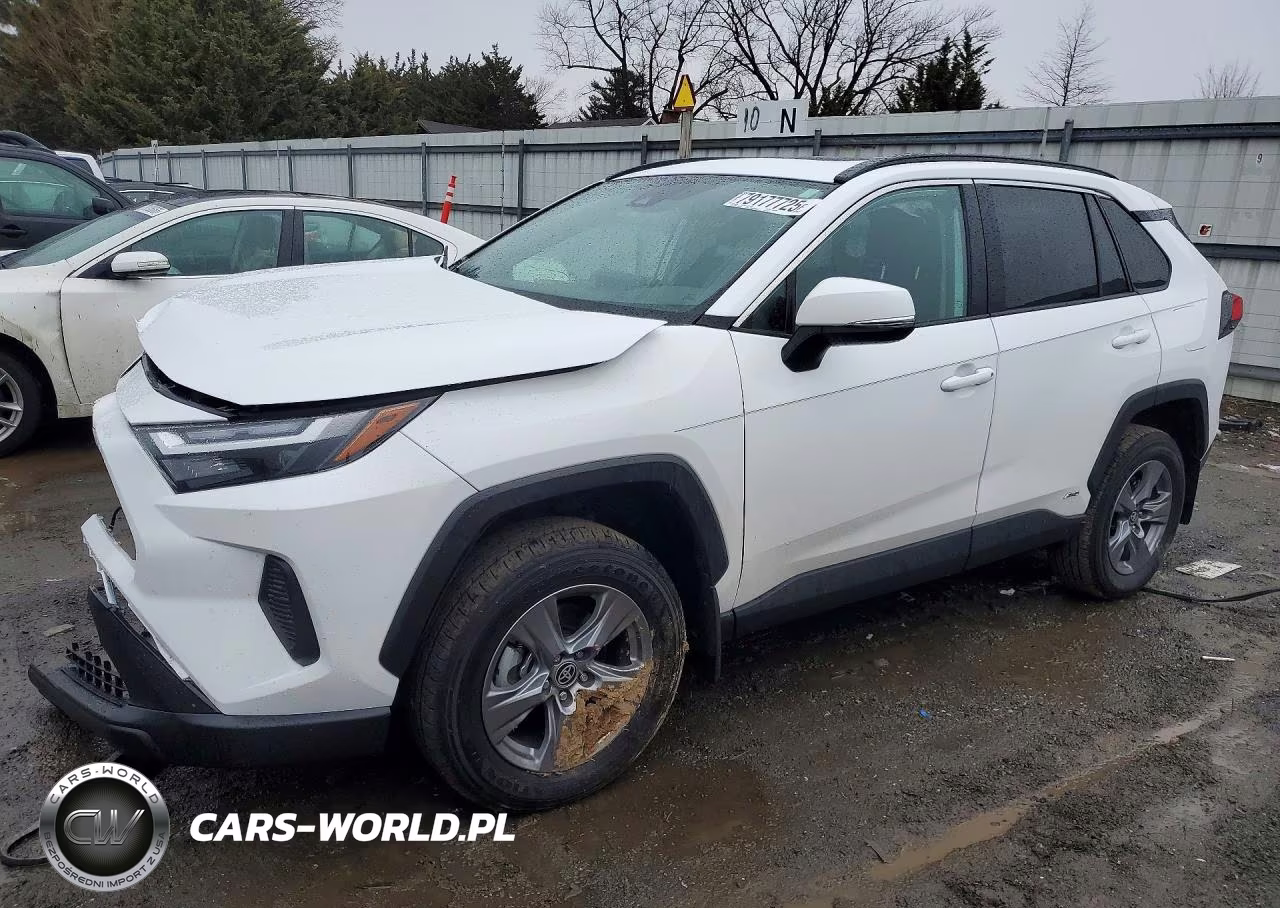 2024 Toyota Rav4 Hybrid Xle – zdjęcie 1 z 13
