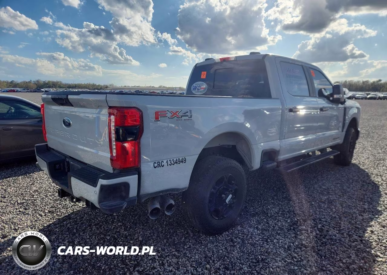 2025 Ford F350 VIN:1FT8W3BTXSED42944 - 3