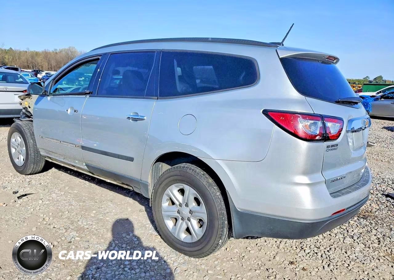 2017 Chevrolet Traverse Ls VIN:1GNKRFKD3HJ303661 - 2