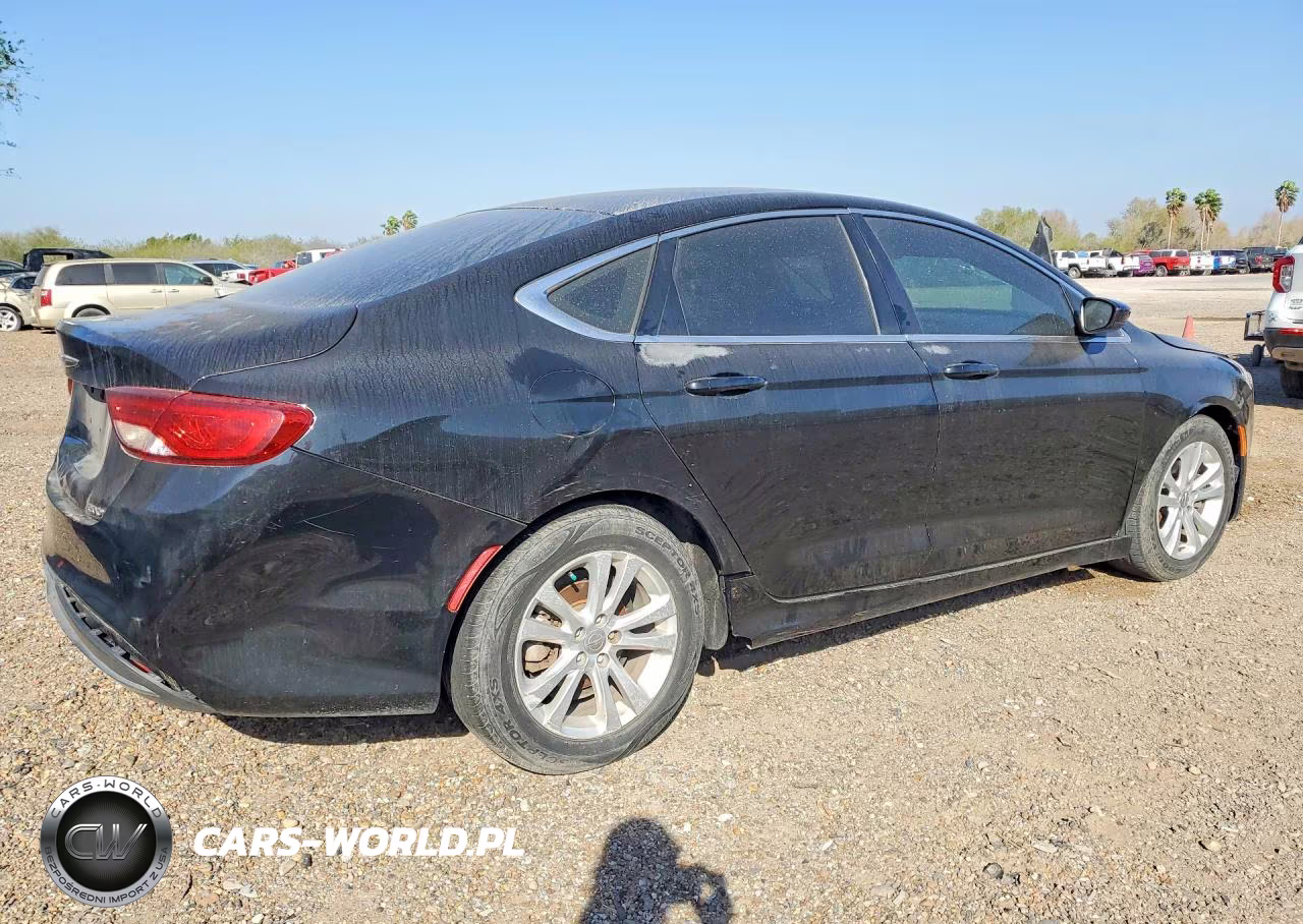 2016 Chrysler 200 Limited VIN:1C3CCCAB4GN120701 - 3