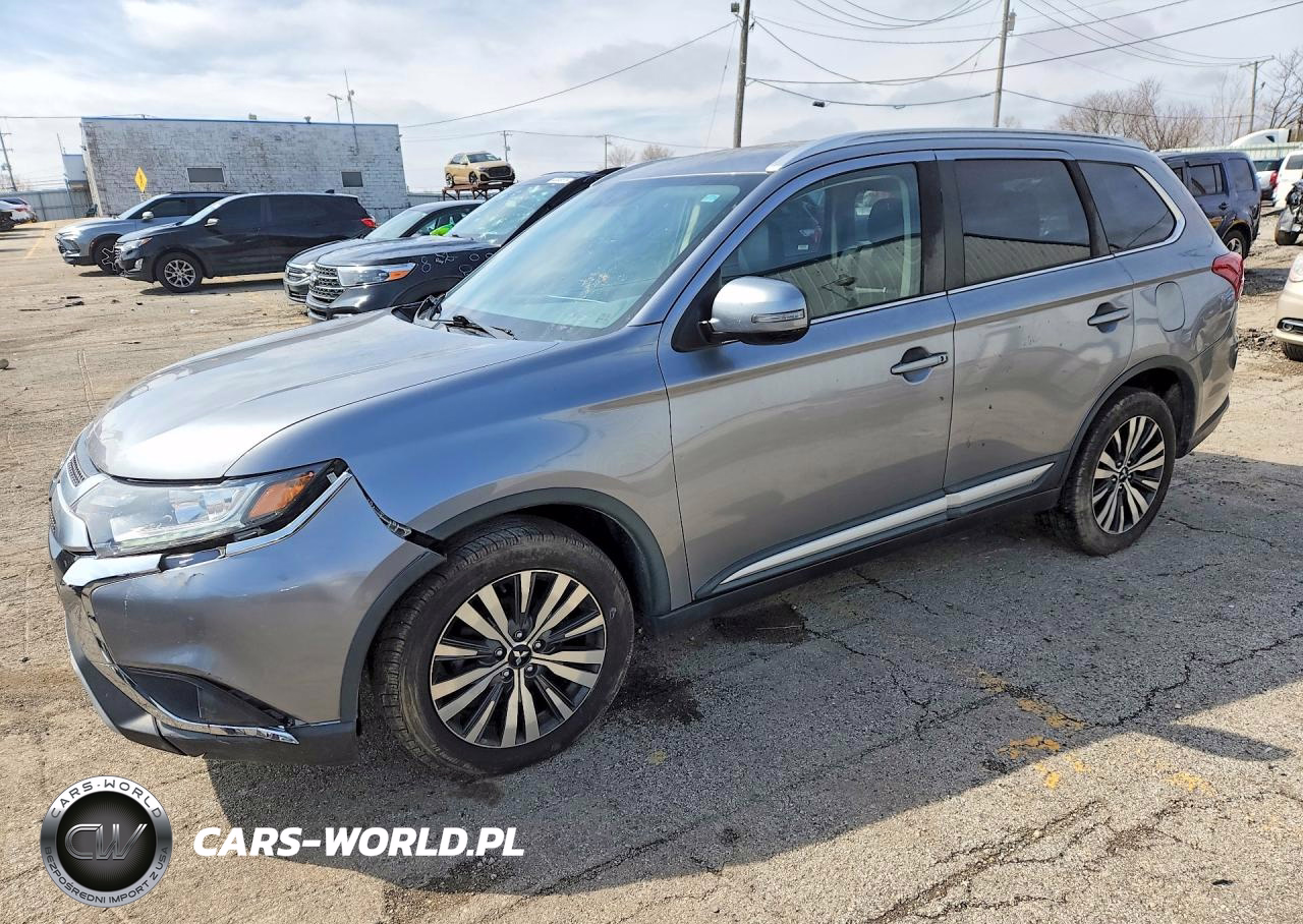 2019 Mitsubishi Outlander Se