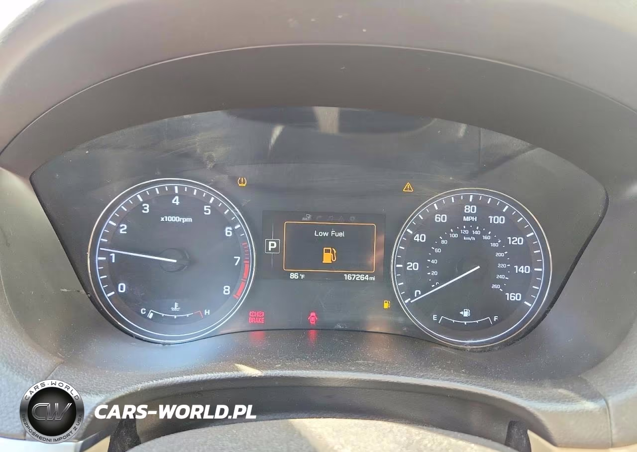 2016 Hyundai Genesis 3.8L VIN:KMHGN4JE0GU141022 - 9