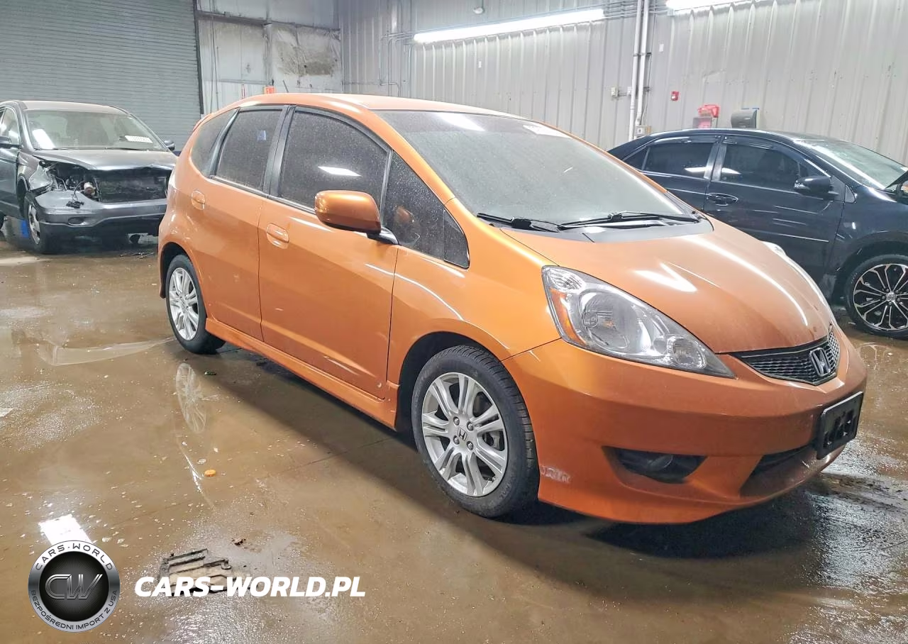 2009 Honda Fit Sport VIN:JHMGE88489S074692 - 4