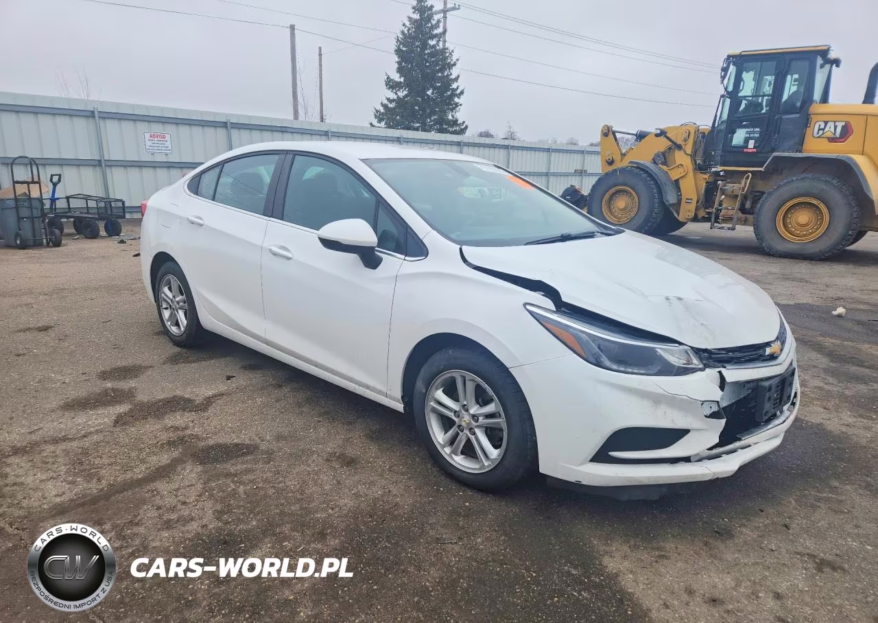 2017 Chevrolet Cruze Lt VIN:1G1BE5SM4H7202116 - 4