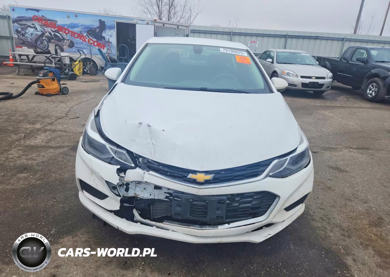2017 Chevrolet Cruze Lt VIN:1G1BE5SM4H7202116 - 5
