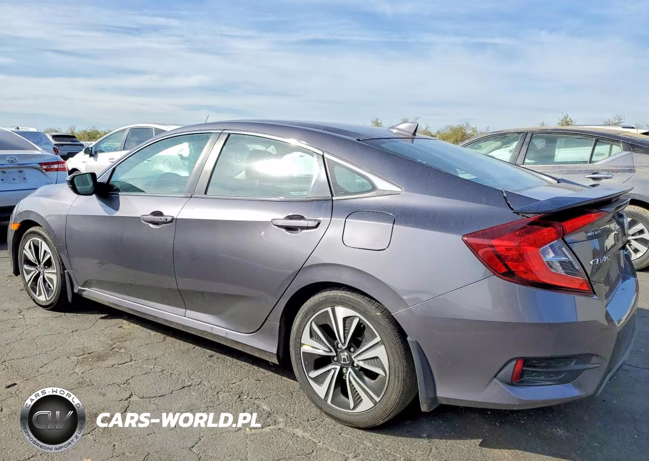2018 Honda Civic Ex VIN:2HGFC1E3XJH646610 - 2