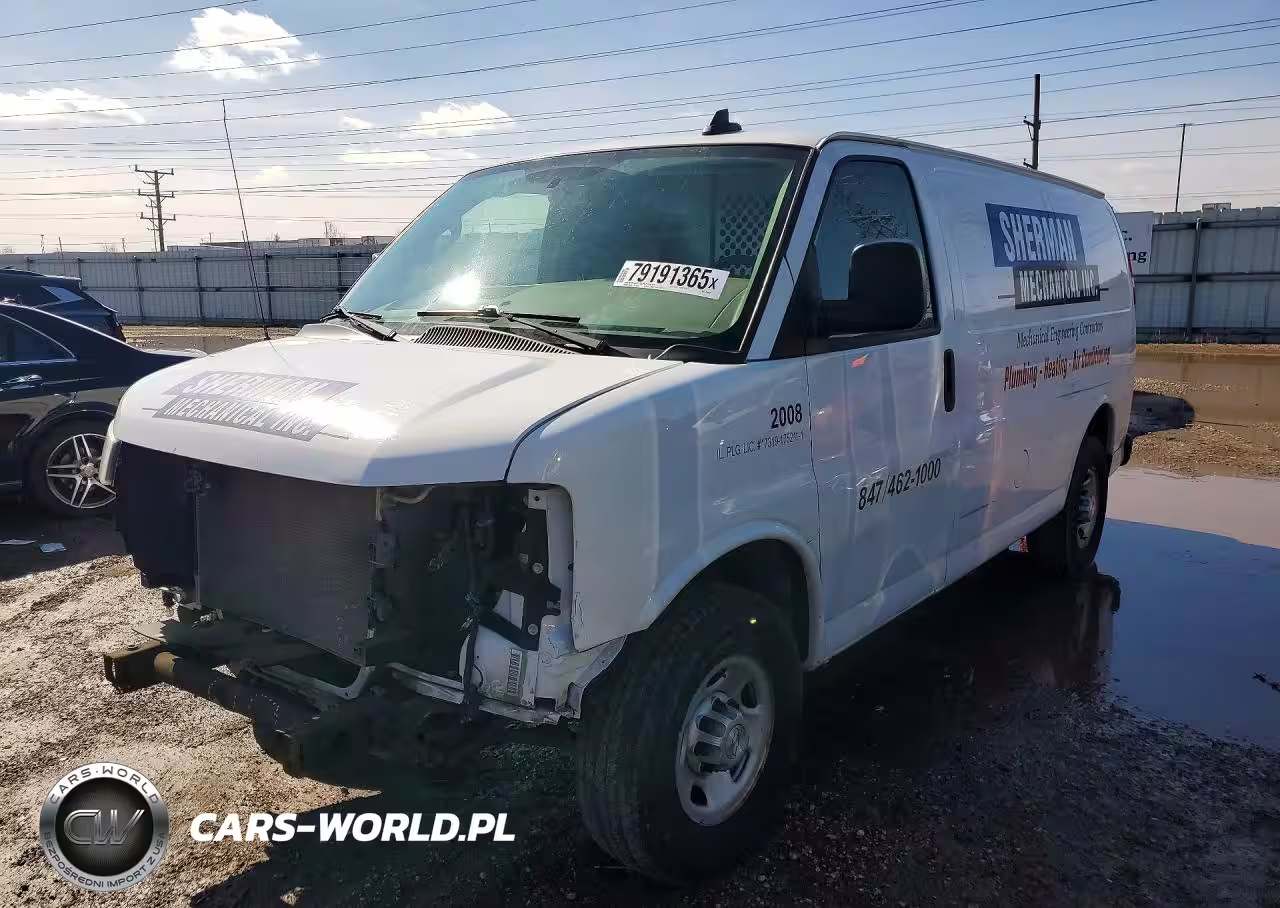 2020 Chev Express G3500