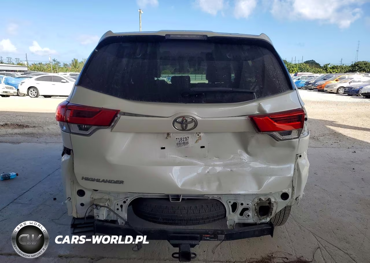 2019 Toyota Highlander Le VIN:5TDZZRFHXKS359225 - 6