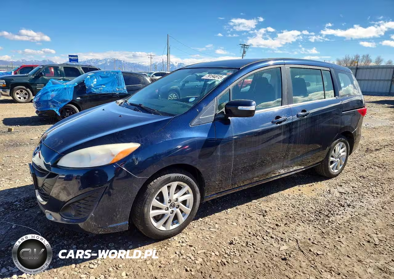 2014 Mazda 5 Sport