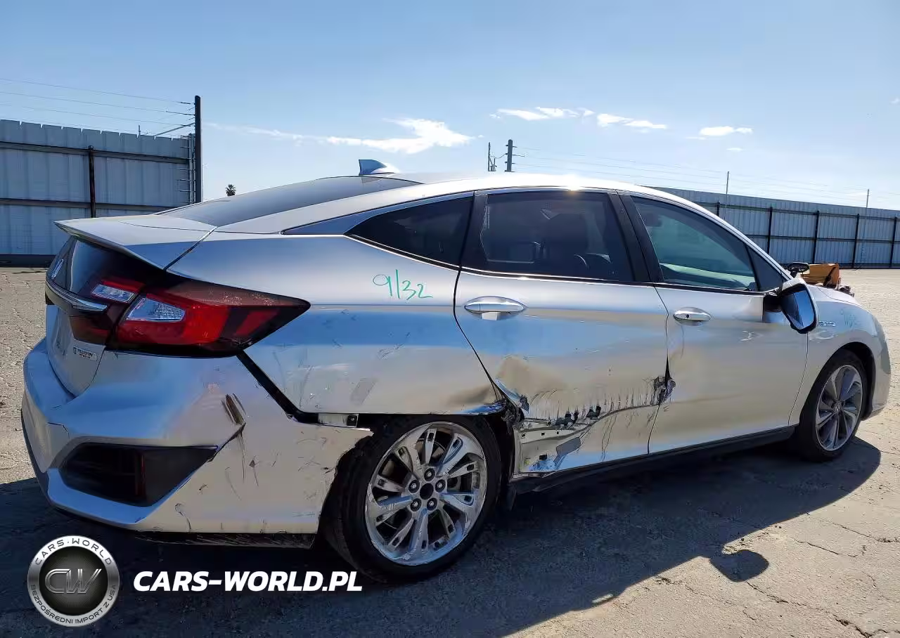 2018 Honda Clarity VIN:JHMZC5F16JC014088 - 3