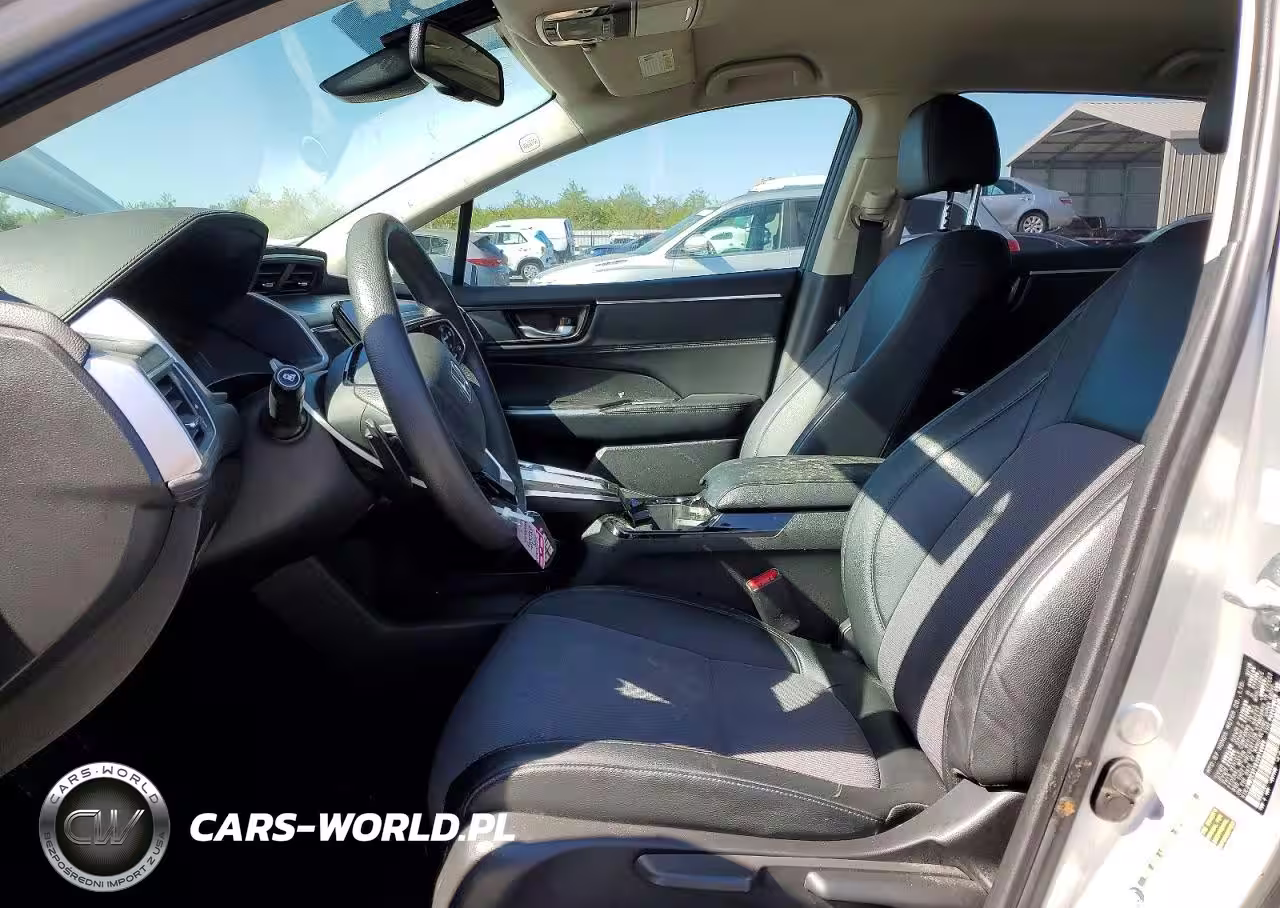 2018 Honda Clarity VIN:JHMZC5F16JC014088 - 7