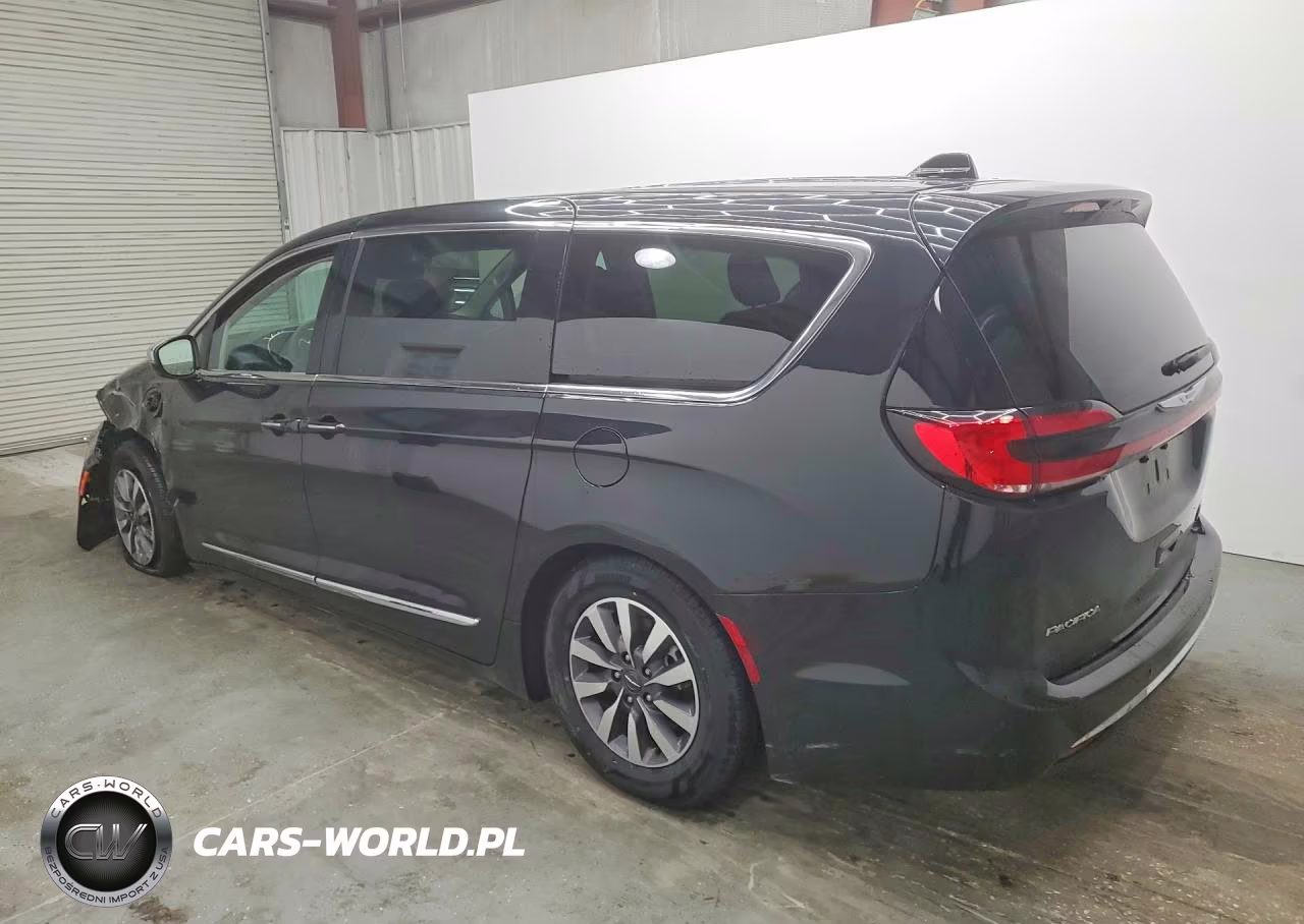 2023 Chrysler Pacifica Hybrid Limited VIN:2C4RC1S70PR604162 - 2