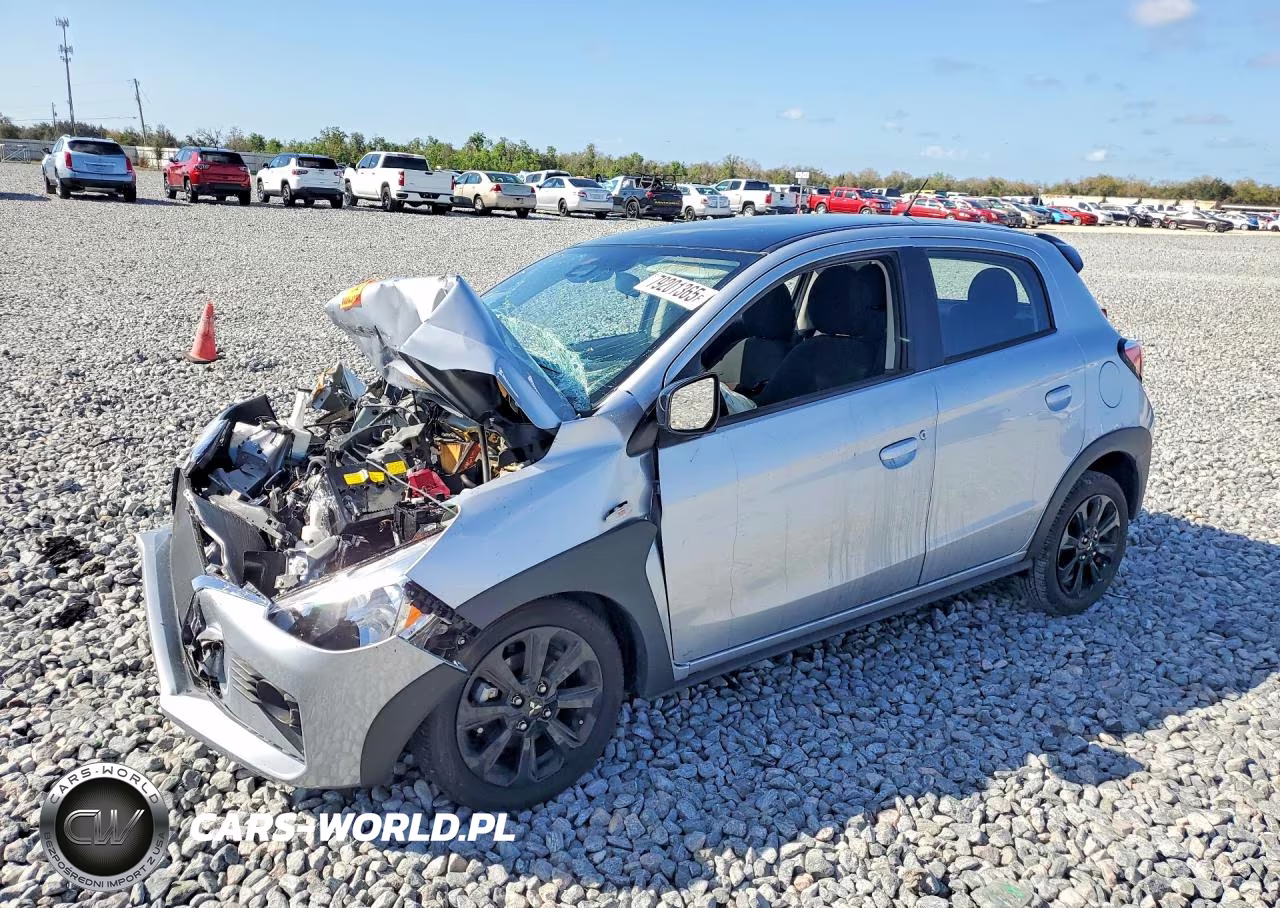 2024 Mitsubishi Mirage Se