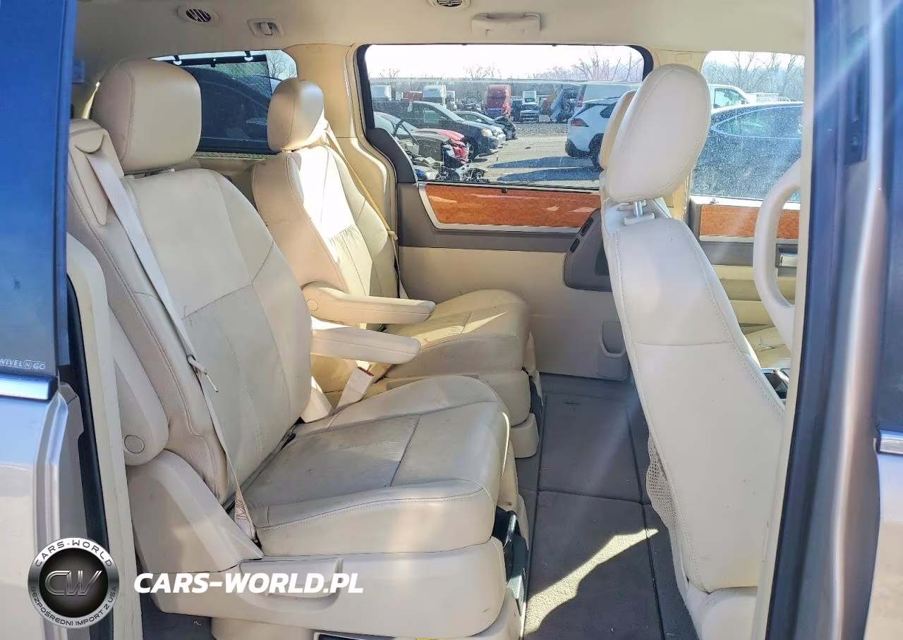 2008 Chrysler Town & Country Limited VIN:2A8HR64X48R769193 - 11