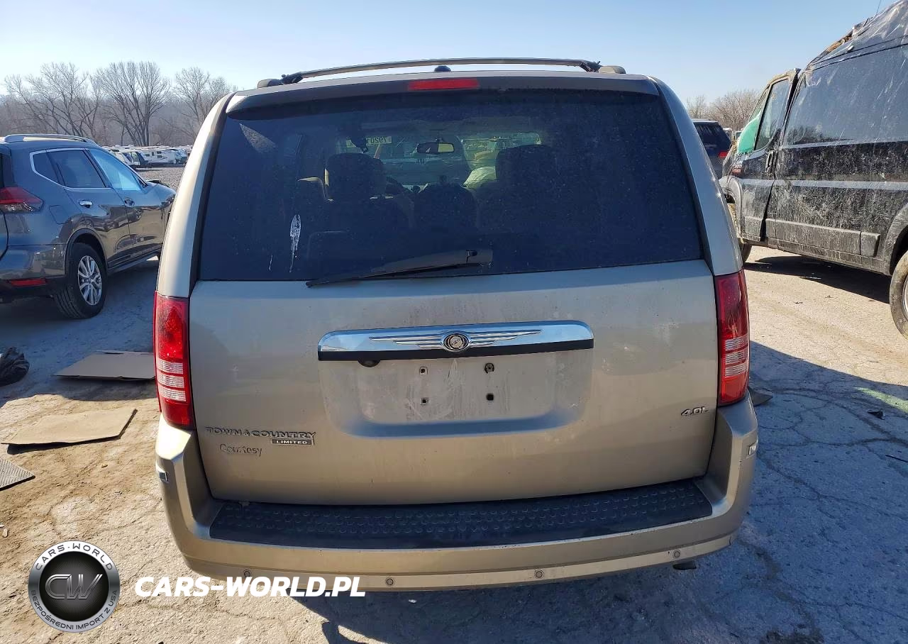 2008 Chrysler Town & Country Limited VIN:2A8HR64X48R769193 - 6