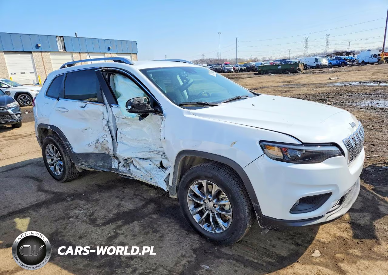 2021 Jeep Cherokee Latitude Lux VIN:1C4PJMMX6MD162188 - 4
