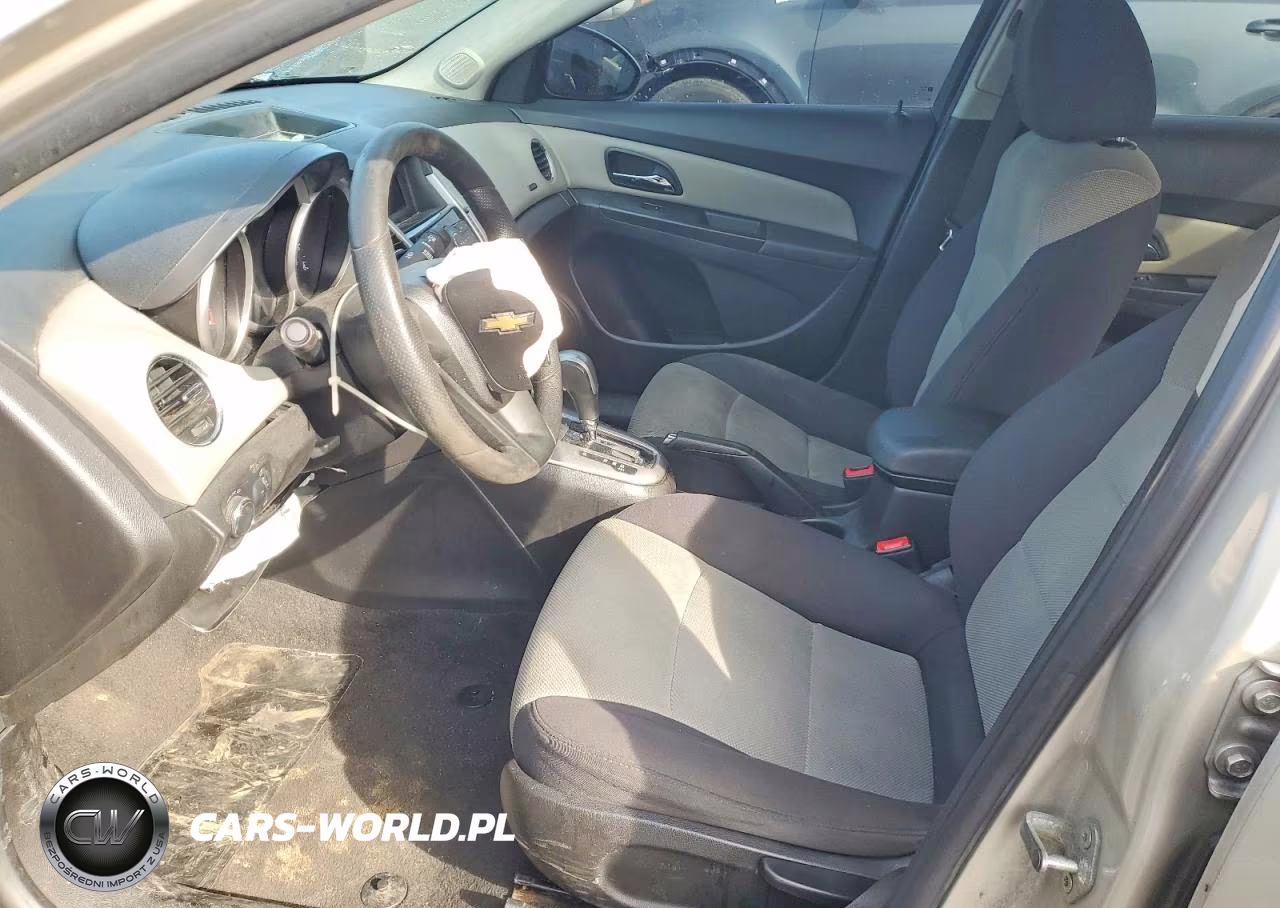 2014 Chevrolet Cruze Ls VIN:1G1PA5SG8E7449792 - 7