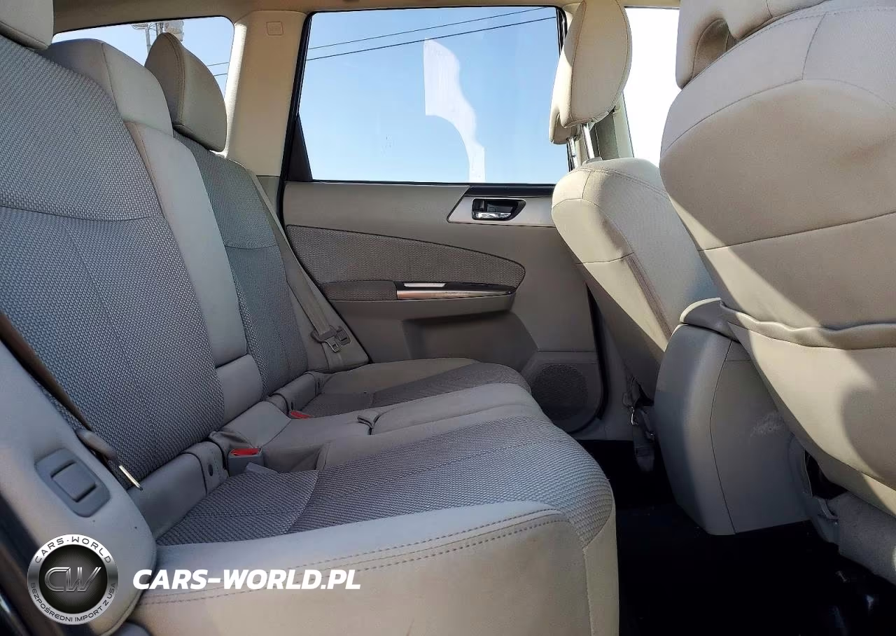 2012 Subaru Forester 2.5X Premium VIN:JF2SHACC8CH447843 - 11