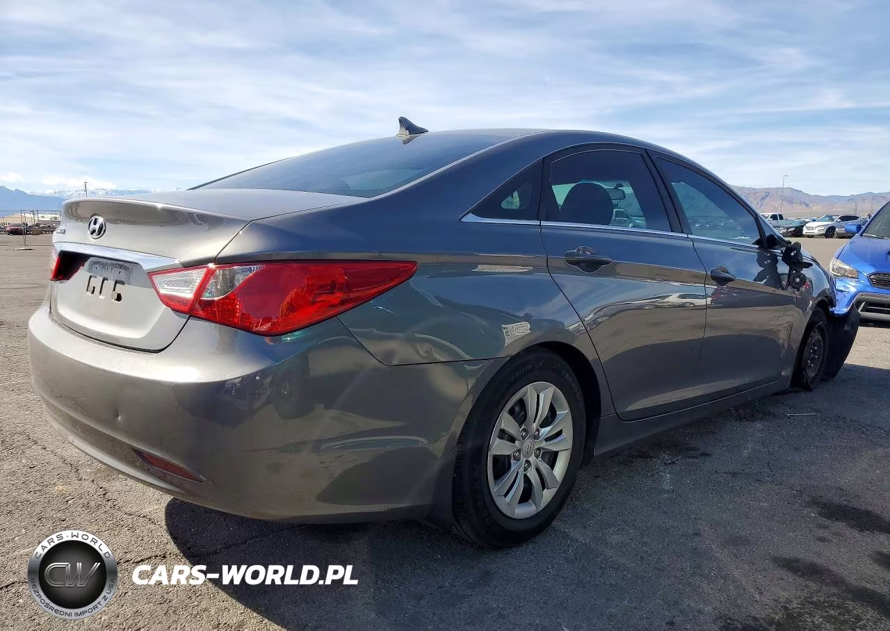 2011 Hyundai Sonata Gls VIN:5NPEB4AC4BH105680 - 3