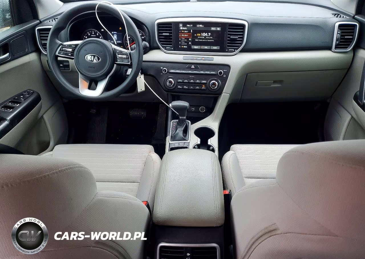 2021 Kia Sportage VIN:KNDPM3AC2M7902983 - 8