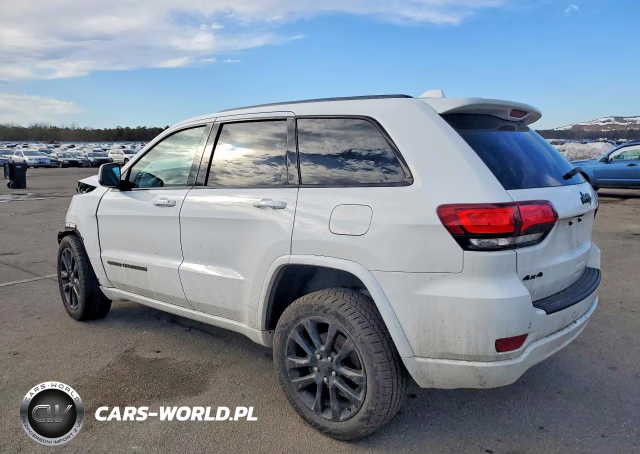 2019 Jeep Grand Cherokee Laredo VIN:1C4RJFAG6KC625765 - 2