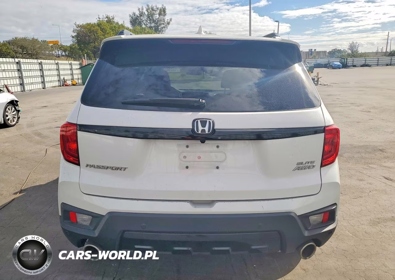 2023 Honda Passport VIN:5FNYF8H05PB017005 - 6