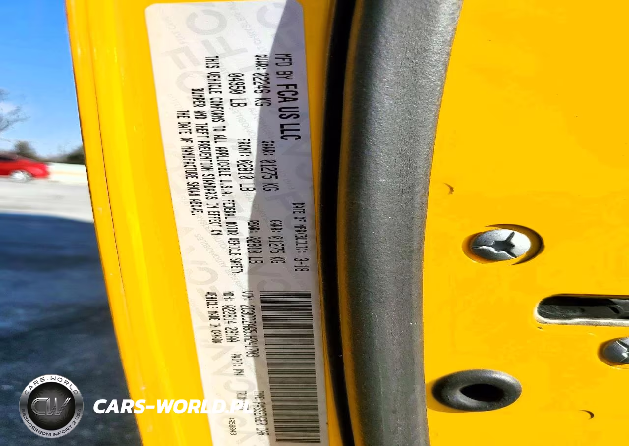 2018 Dodge Challenger Sxt VIN:2C3CDZAG5JH241703 - 12