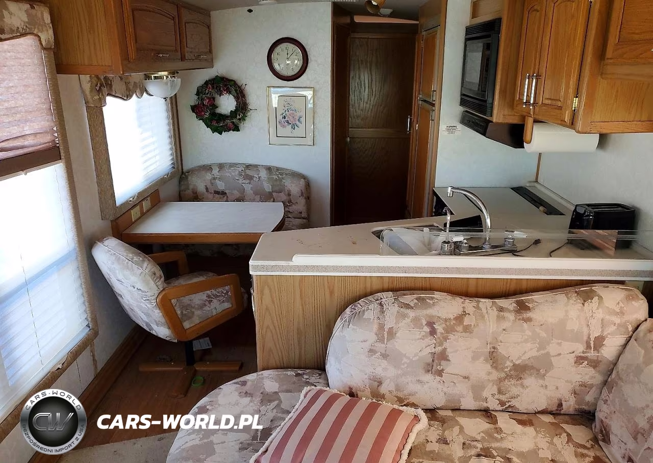 1996 Chevrolet Pacearrorr Rv VIN:1GBLP37N3S3319877 - 6