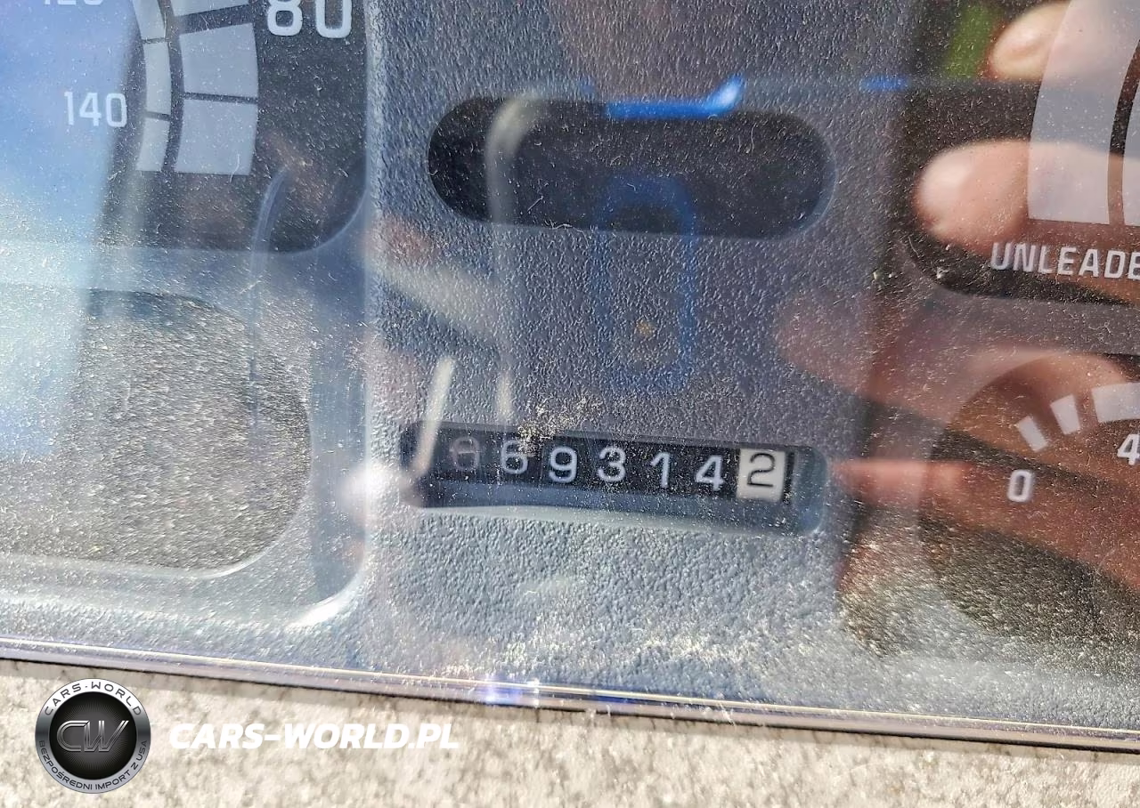 1996 Chevrolet Pacearrorr Rv VIN:1GBLP37N3S3319877 - 8