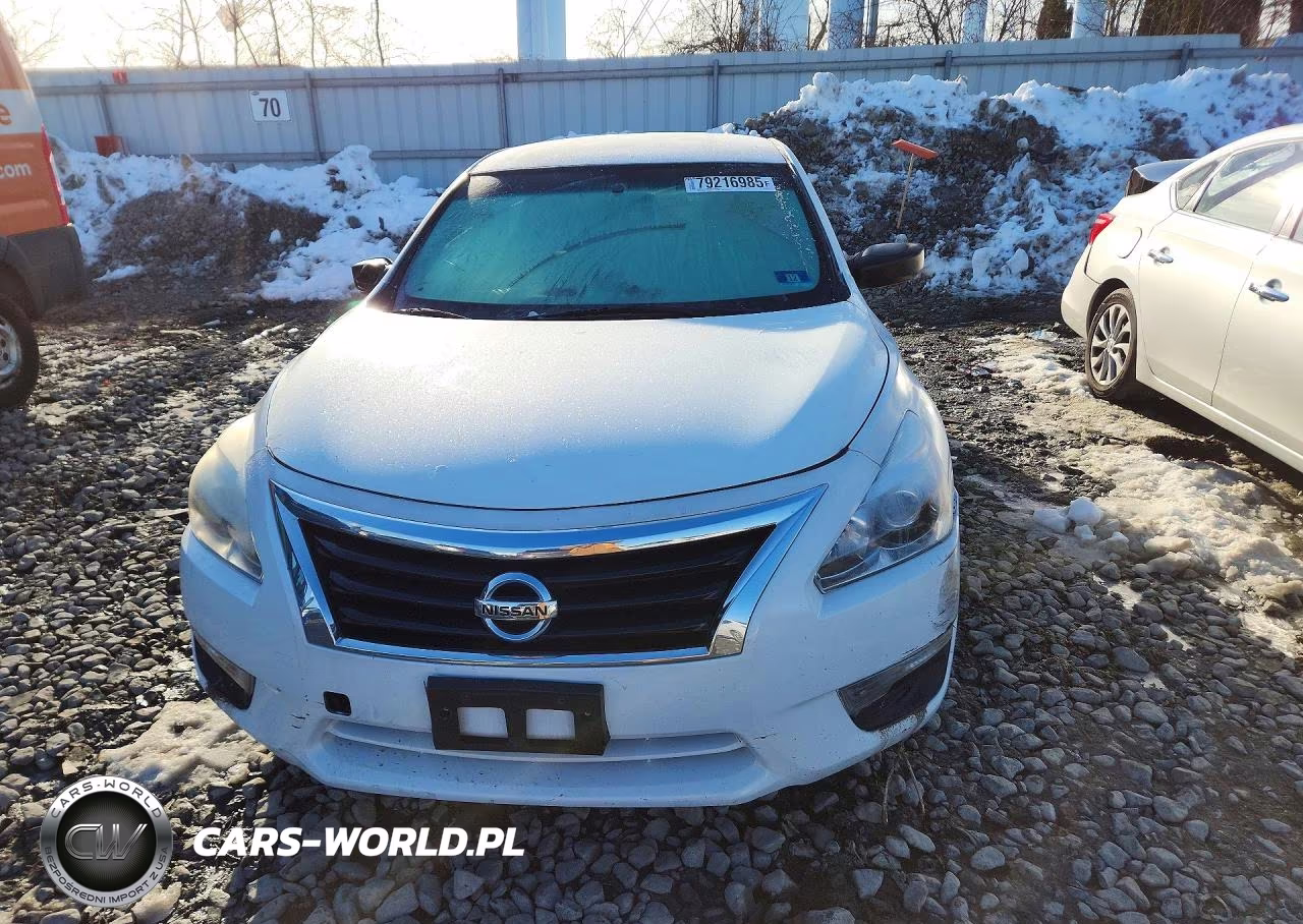 2015 Nissan Altima 2.5 S VIN:1N4AL3AP7FC270543 - 5