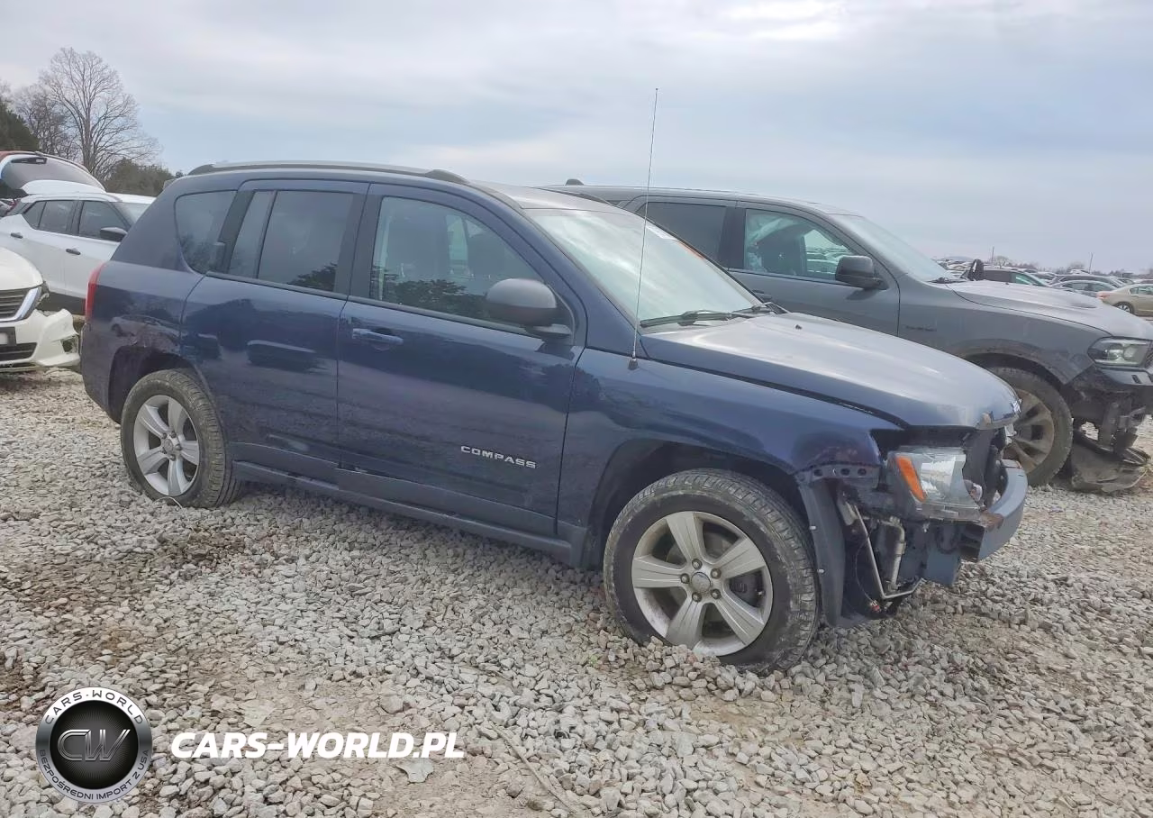 2016 Jeep Compass Sport VIN:1C4NJDBB0GD760098 - 4