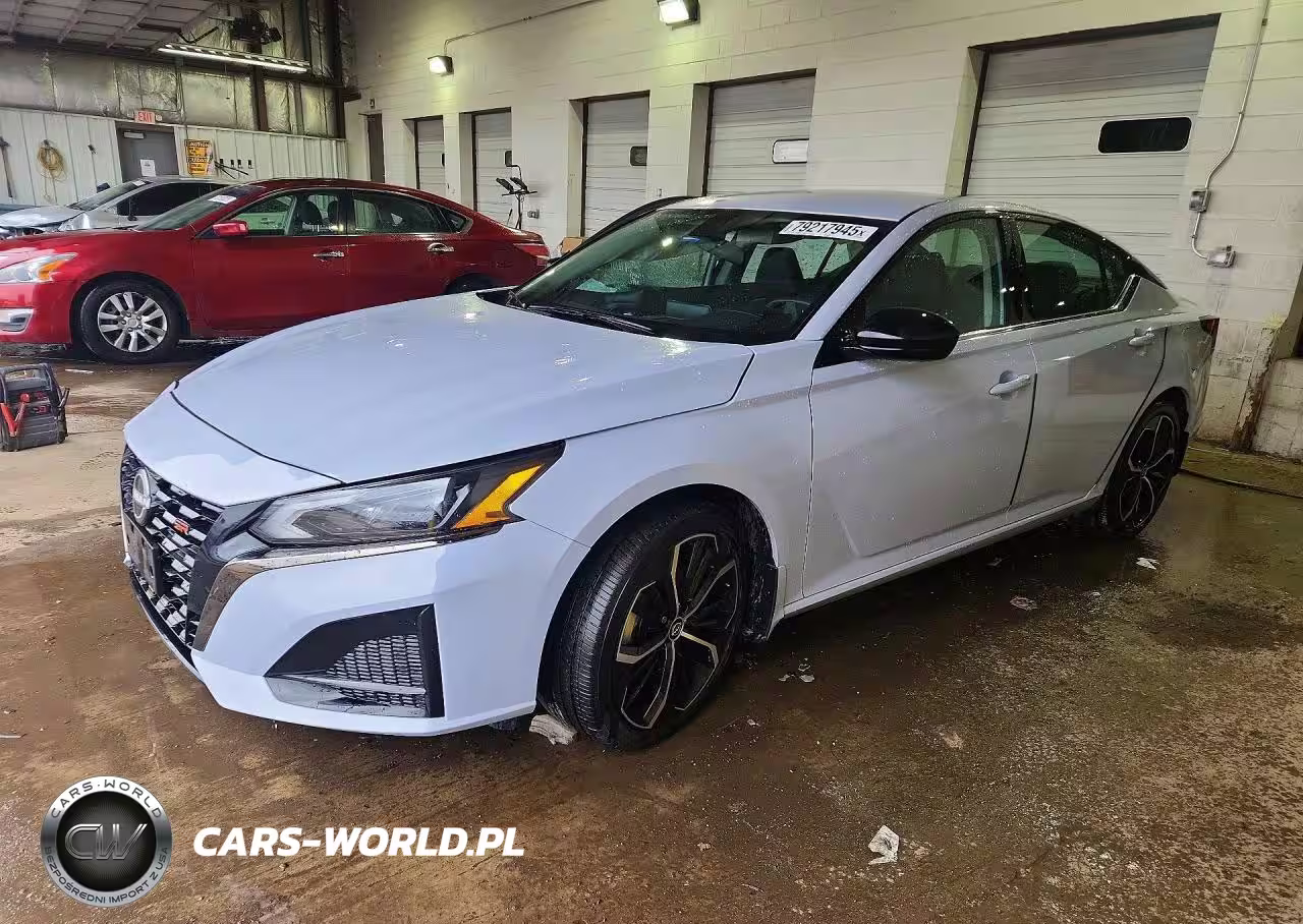 2024 Nissan Altima 2.5 Sr